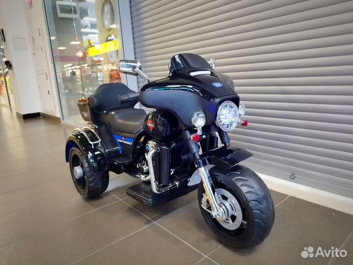 Трицикл Harley Davidson Moto 7173