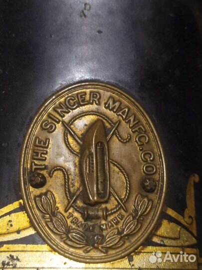 Швейная машинка Singer