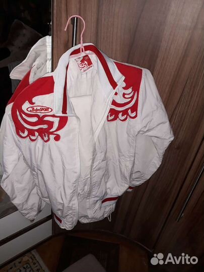 Спортивный костюм
