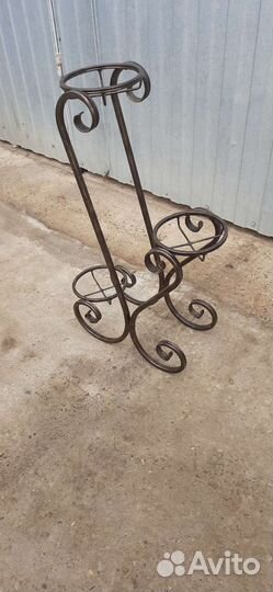 Подставка для цветов напольная