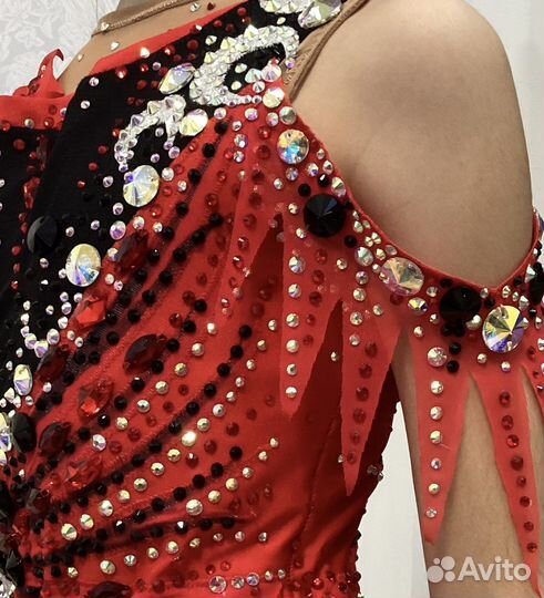 Купальник для художественной гимнастики