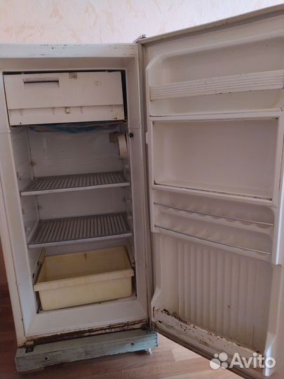 Холодильник бу отдам бесплатно