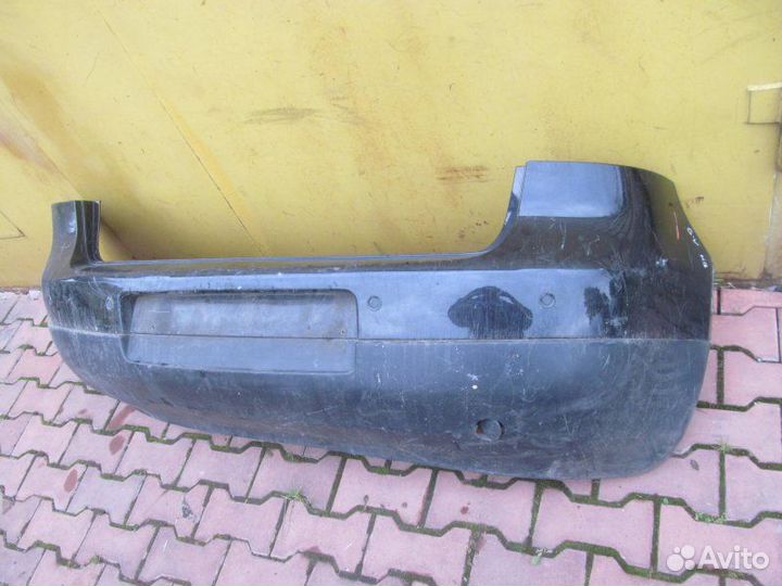 Бампер задний Volkswagen Golf 5 2004-2009
