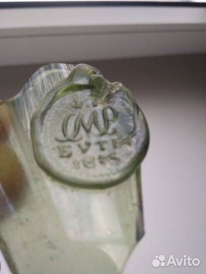 Продаю стеклянную печать с бутылки