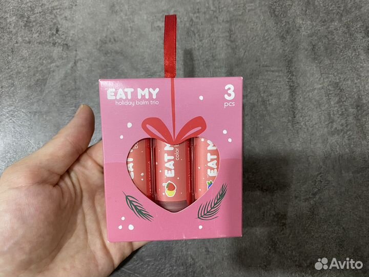 Косметика пакетом новая