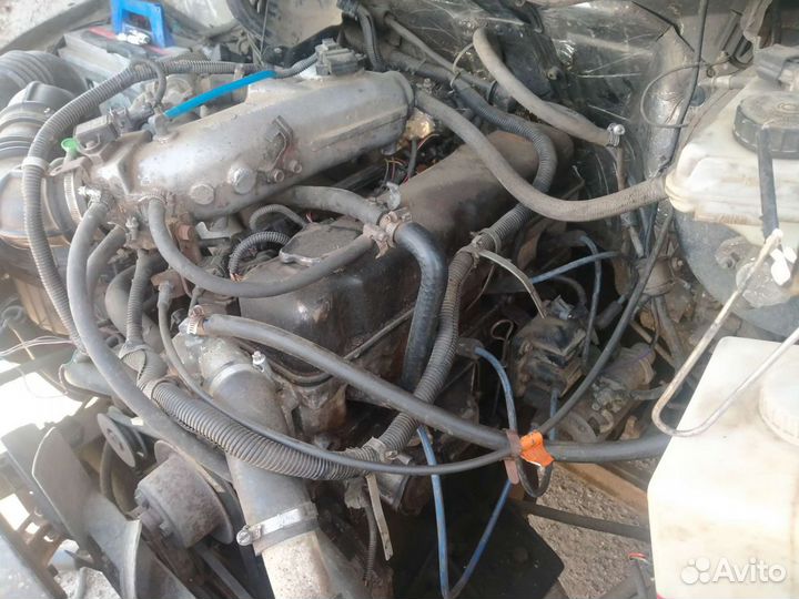 Двигатель 4216