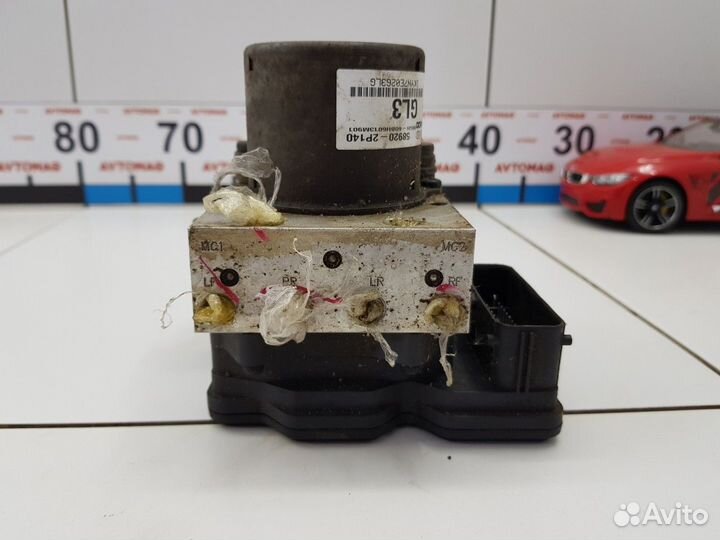 Блок ABS (насос) (Kia Sorento)