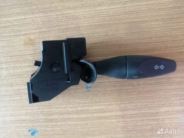 Переключатель света поворотников Форд Фьюжен 2011