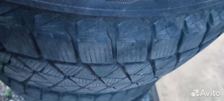 Bridgestone Blizzak DM-V2 225/55 R17 97