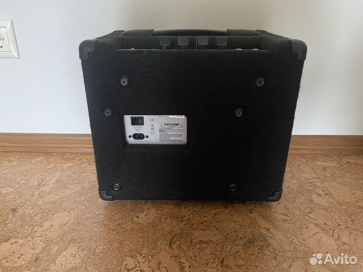 Басовый Комбоусилитель Warwick BC10