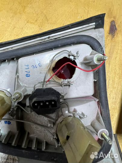 Фонарь задний BMW E34 седан