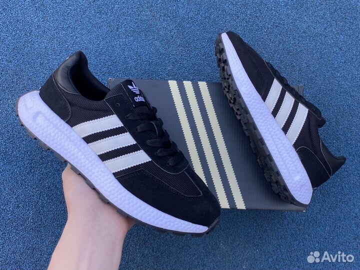 Кроссовки adidas retropy e5