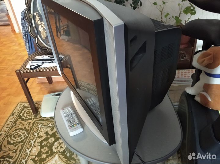 Телевизор samsung