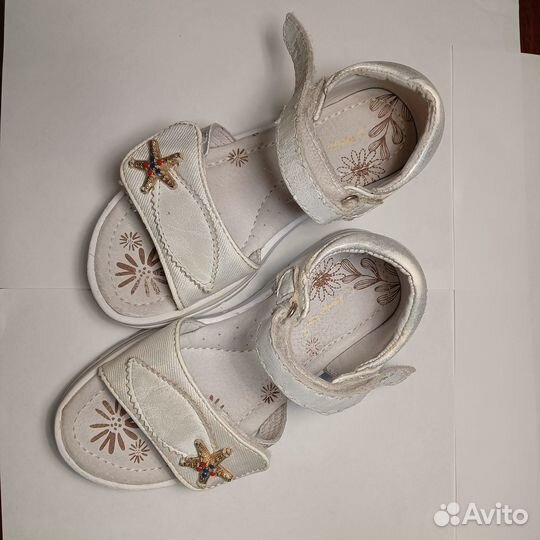 Сандалии для девочки