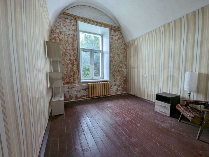 Комната 17 м² в 1-к., 1/3 эт.