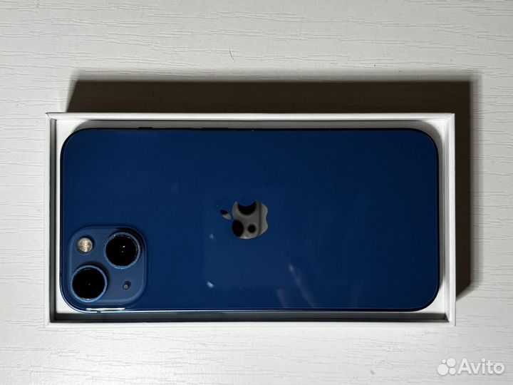 iPhone 13, 256 ГБ