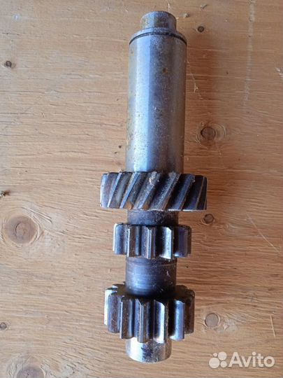 Вал промежуточный