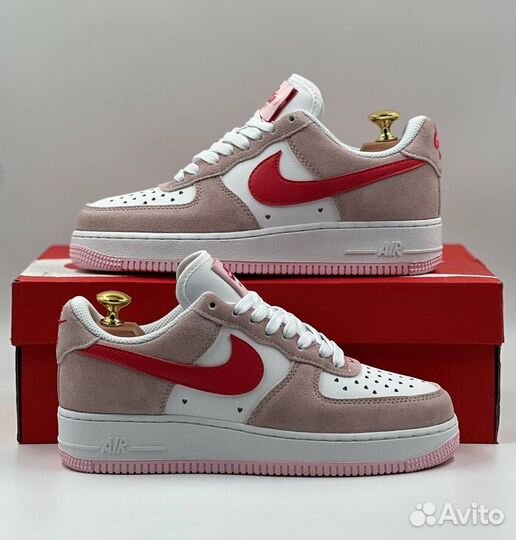 Кроссовки женские Nike Air Force 1 Low '07 QS 'Val