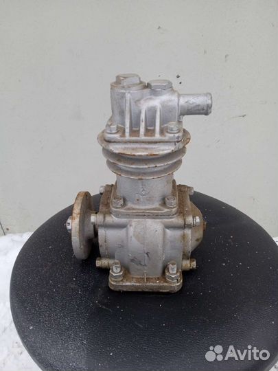 Компрессор воздушный автомобильный