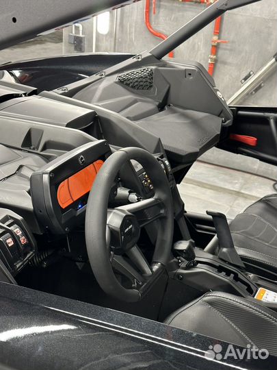 BRP CAN-AM maverick X3 Max XRS Turbo RR SS