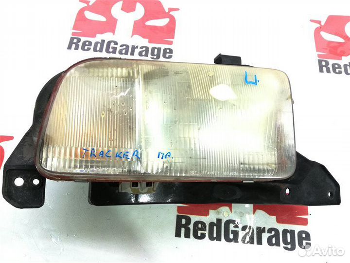 Фара передняя правая Chevrolet Tracker H25A 2000