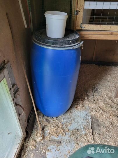 Бочка пластиковая 180,120,50л,40л