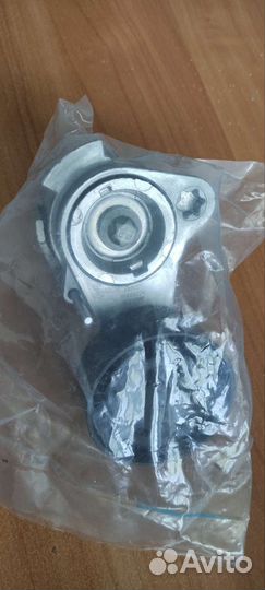 Натяжитель ремня bmw