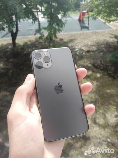 iPhone 11 Pro, 256 ГБ