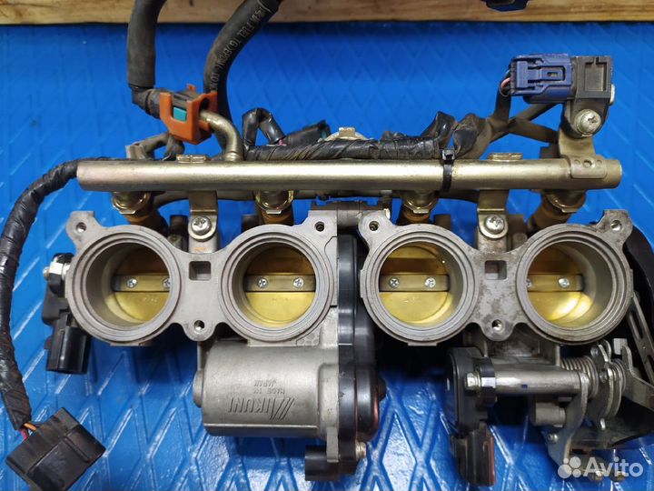 Дросельная заслонка в cборе Yamaha YZF-R6 2008