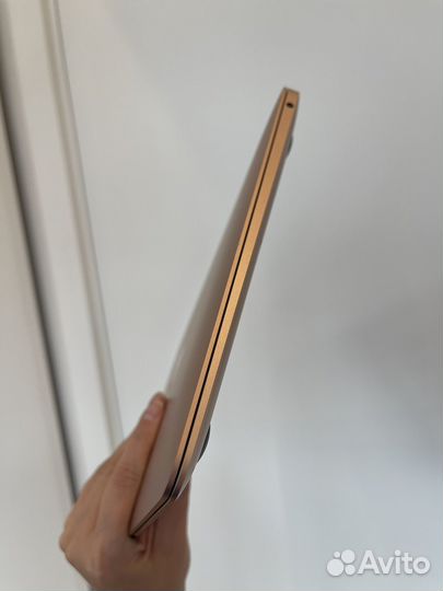 Apple MacBook Air Retina, 13-inch, 2020 8gb 512
