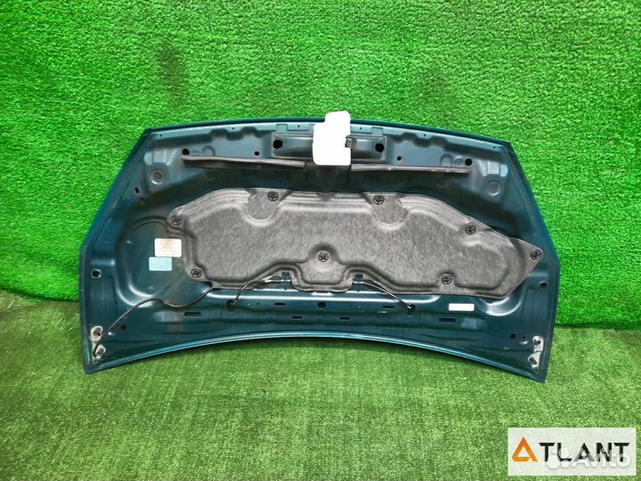 Капот nissan serena