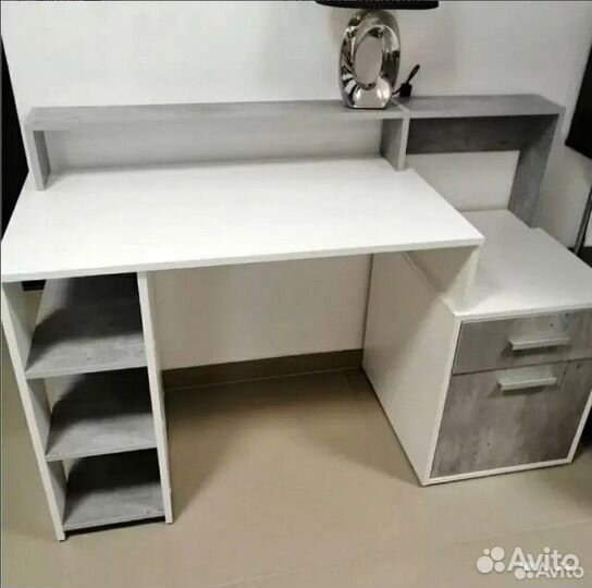 Стол рабочий/компьютерный 
