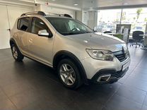 Renault Sandero Stepway 1.6 AT, 2020, 95 400 км, с пробегом, цена 1 360 000 руб.