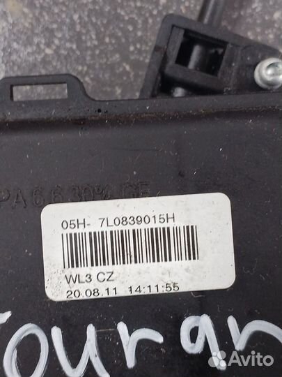 Замок двери задний правый левый