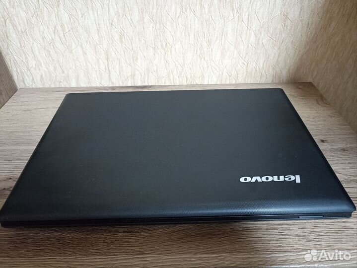 Ноутбук Lenovo