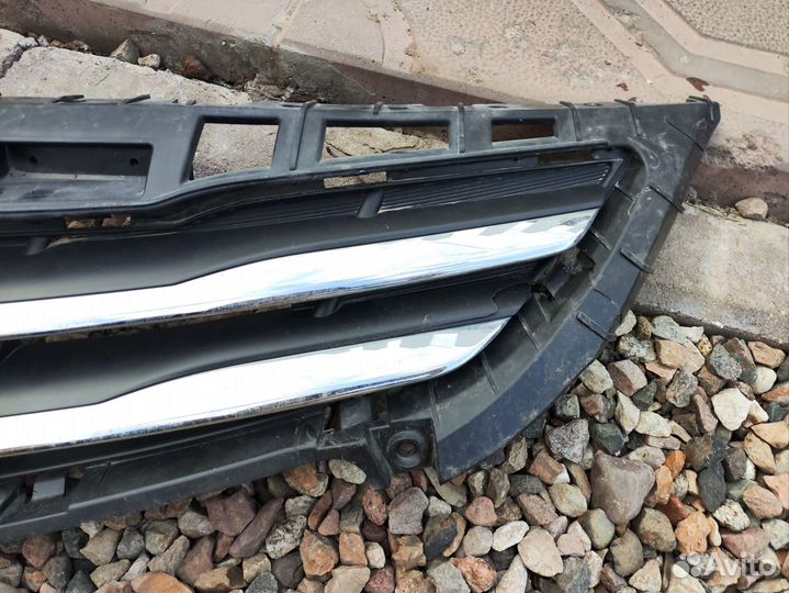 Решетка радиатора Hyundai Solaris 1 2014-2017