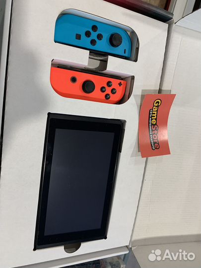 Nintendo Switch v1