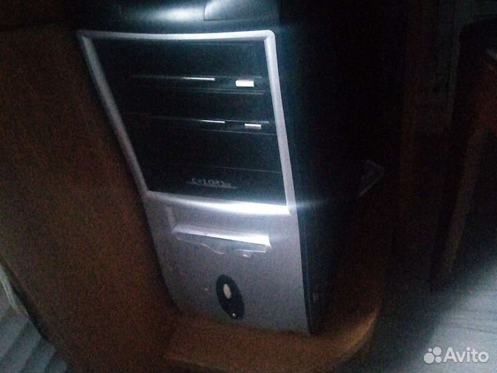 Монитор Samsung