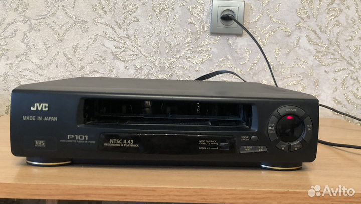 Видеомагнитофон JVC япония