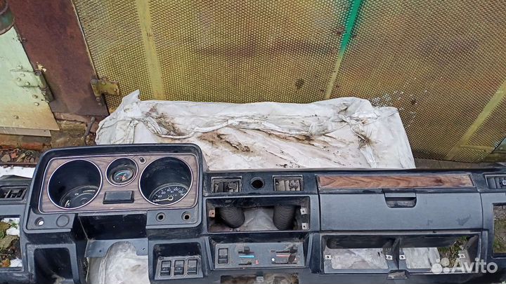 Торпеда панель на волгу