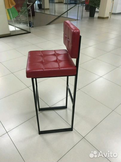 Барные стулья для кафе