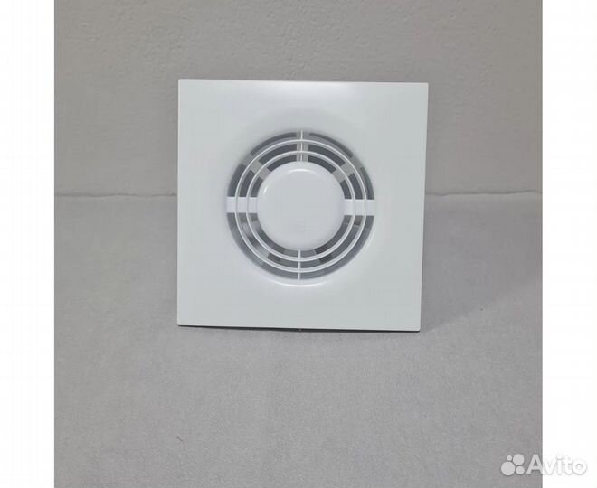 Вентилятор накладной вытяжной Auramax D 4 100мм