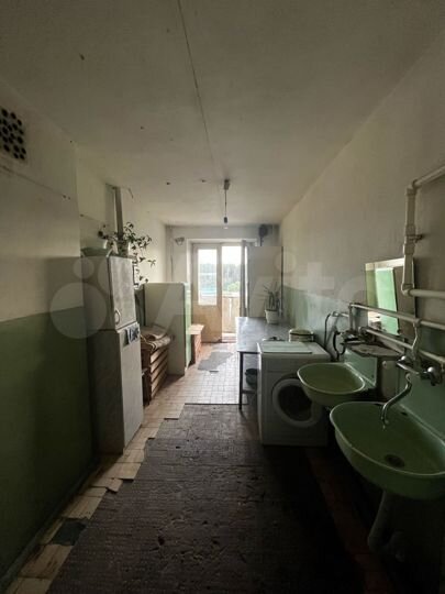 Комната 13 м² в 4-к., 7/9 эт.