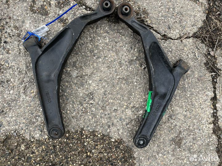 Рычаг передний grandis chariot