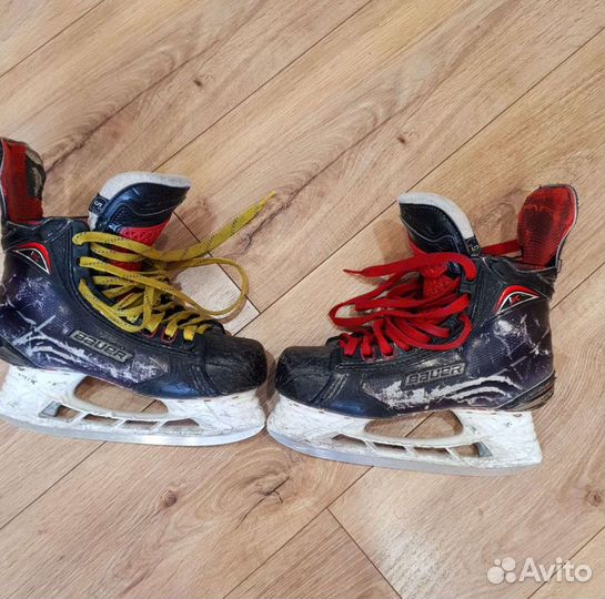 Хоккейные коньки bauer vapor 1x