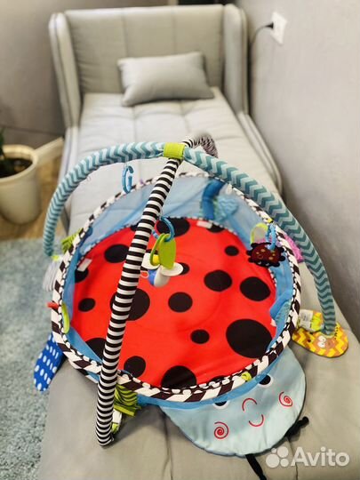 Развивающийся коврик