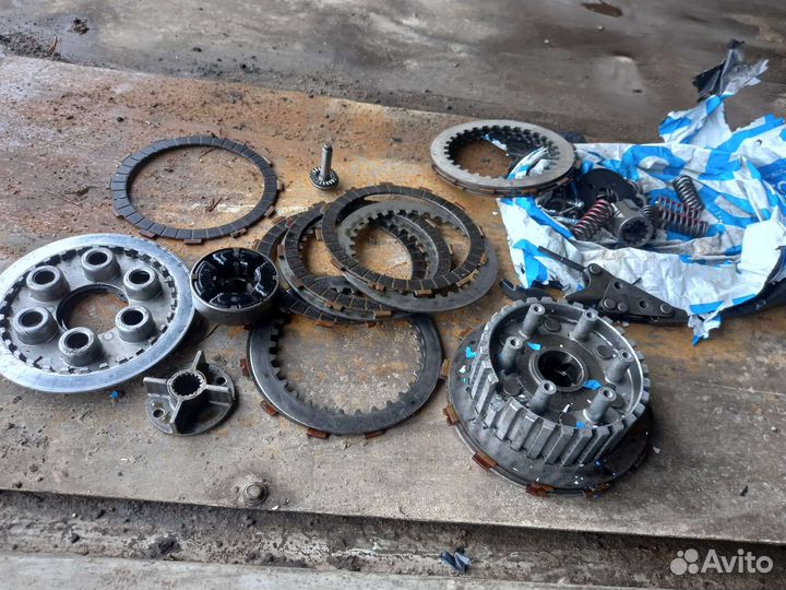 Корзина сцепления мотоцикла Kawasaki ZZR 1100