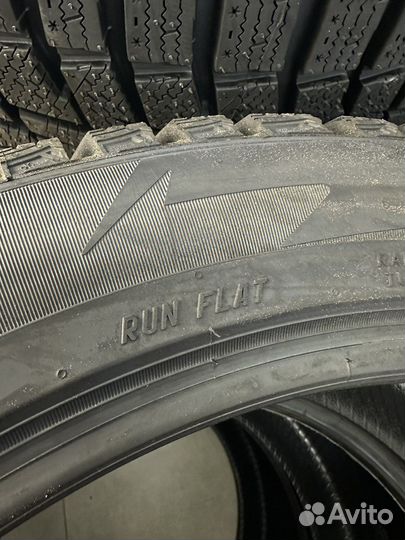 Pirelli Scorpion Ice Zero 2 275/40 R21 и 315/35 R21 111H