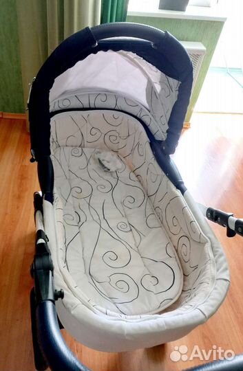 Продам детскую коляску