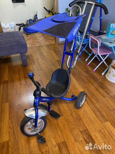 Детский трехколесный велосипед